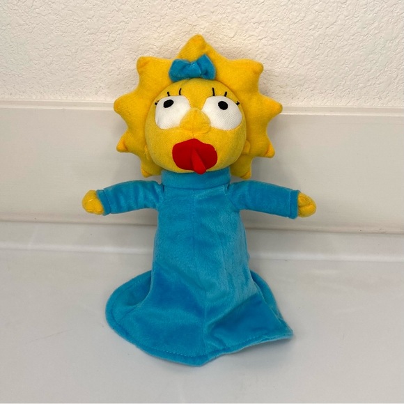 Universal Studios Maggie Simpson Plush 9” (A6) - Picture 1 of 11